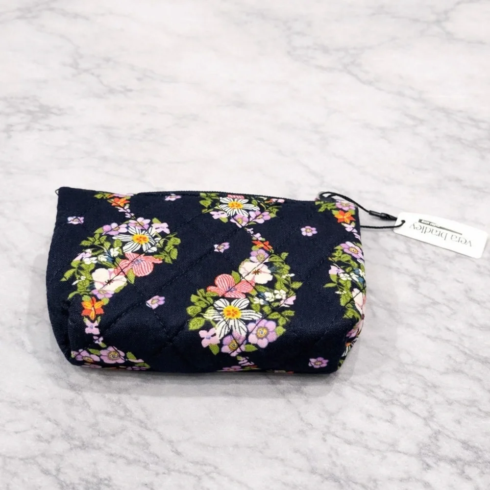 Vera Bradley Navy Floral Paisley quilted Mini Wallet NWT